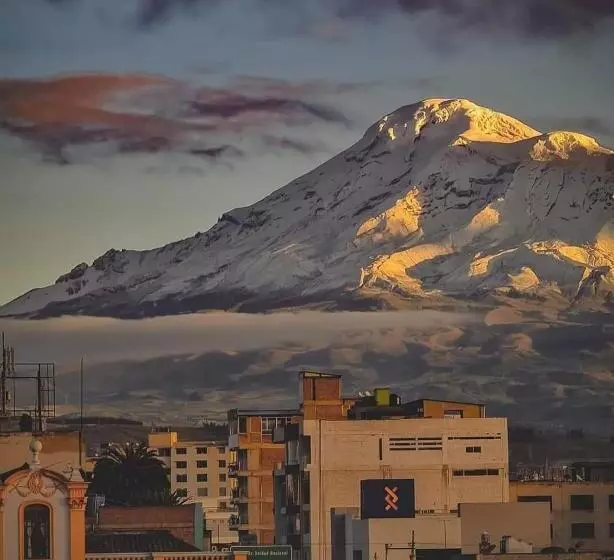 هتل Metropolitano