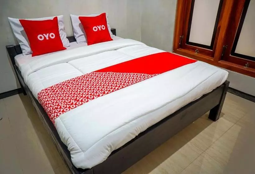 ホテル Hkp Homestay Redpartner Blitar