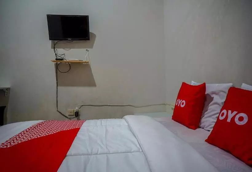 ホテル Hkp Homestay Redpartner Blitar