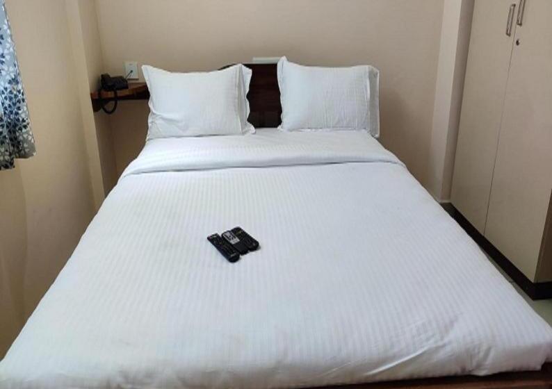 فندق Pn Samy Residency