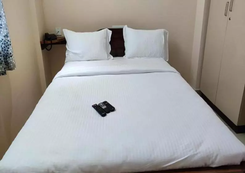 هتل Pn Samy Residency