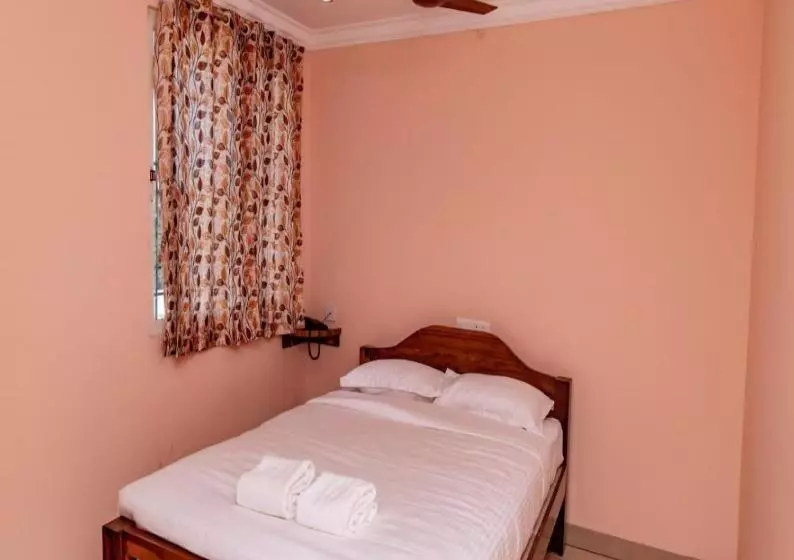 هتل Pn Samy Residency