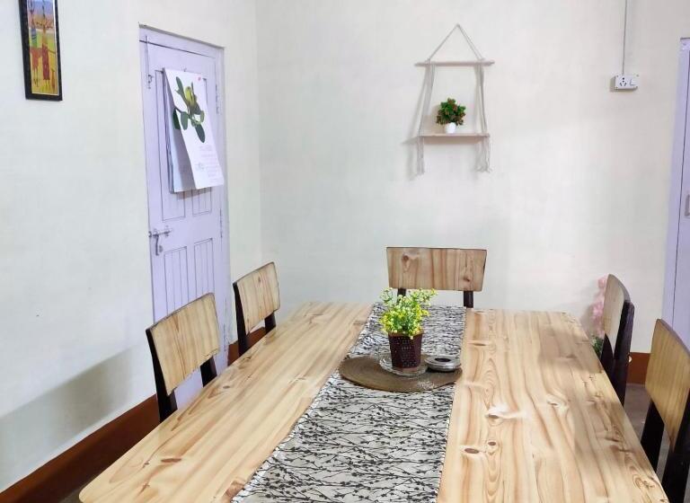 פנסיון Barooah আশ্ৰয় 2bhk House Self Cooking