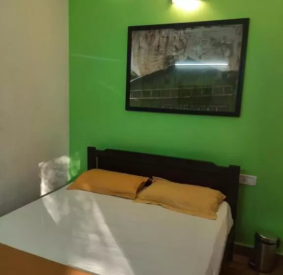Majatalo Cherry Blossom Guest House