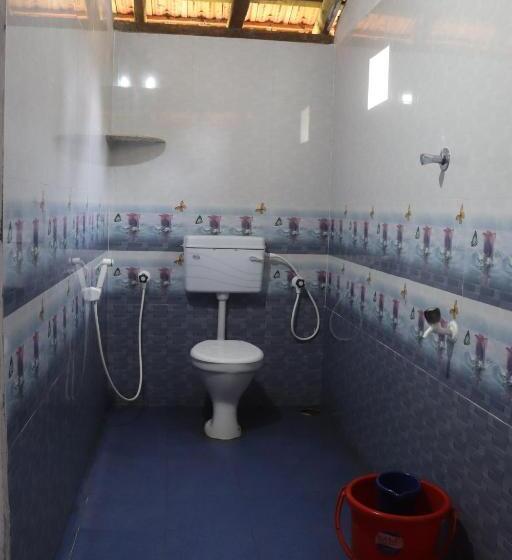 Pensió Coconut Tree Cafe