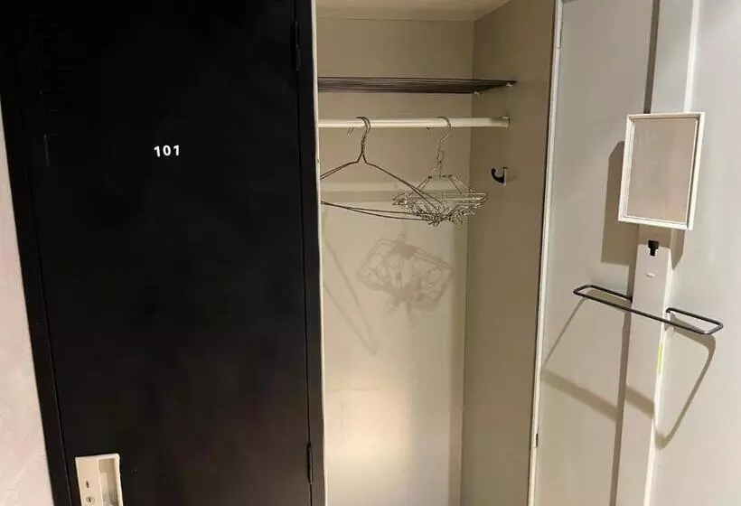 ペンション Guesthouse紫雲  Shiun