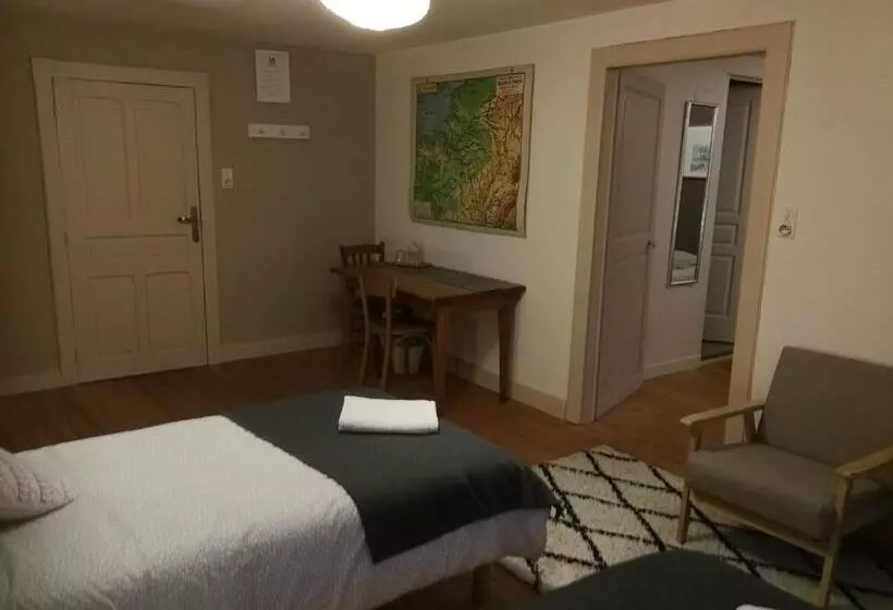 ペンション Guestroom Raon Lès Leau, 2 Pièces, 4 Personnes Fr 1 584 284