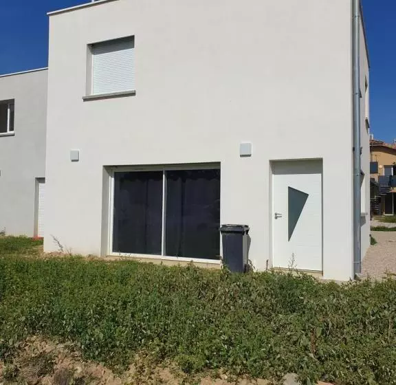 ペンション Maison A