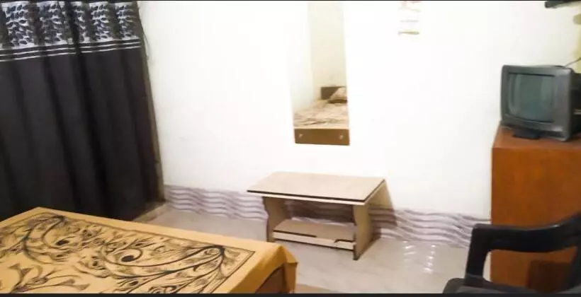 Majatalo Paying R.b Guesthouse