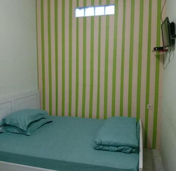 펜션 Aaa, Sukapura Guesthouse, Bromo Mountain View Triple A Tour, 3 Levels, Sukapura, Probolinggo, Additi