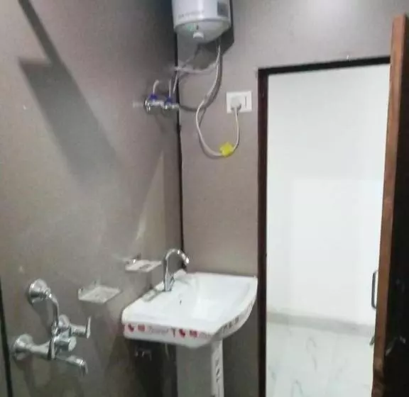 Sitapur Dharmasala By Prithvi Yatra Hotels