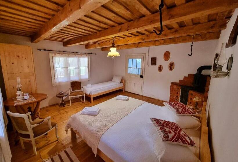 فندق صغير Poiana Maramureseana