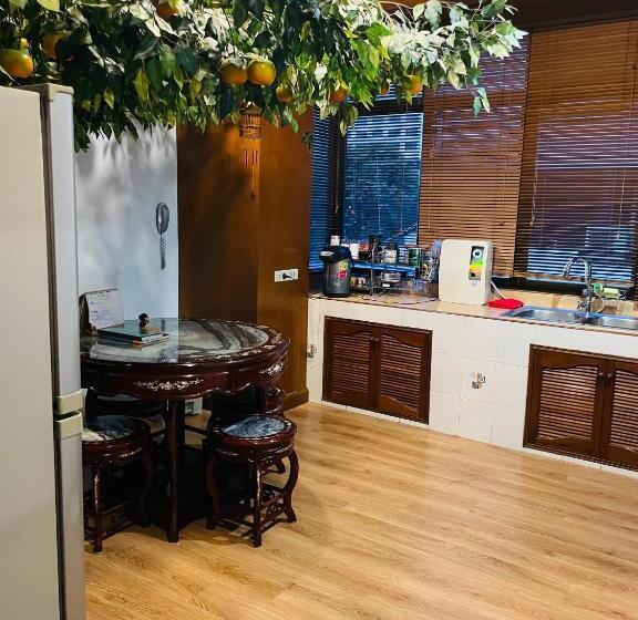 هاستل Private Rooms In Phatumwan Chula Near Samyan, Chinatown, Jay O Siam Center, Central World Middle Of