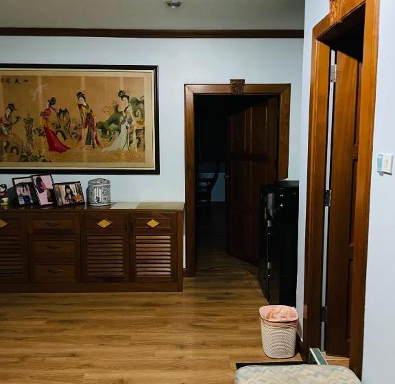 هاستل Private Rooms In Phatumwan Chula Near Samyan, Chinatown, Jay O Siam Center, Central World Middle Of