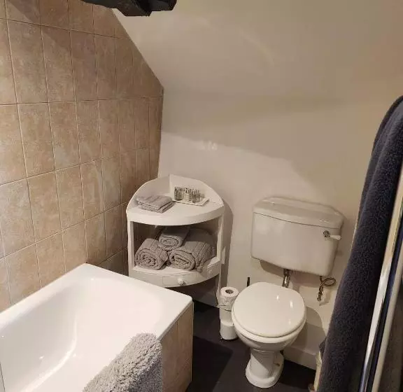 ユースホステル The New Inn