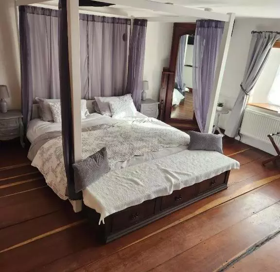 ユースホステル The New Inn