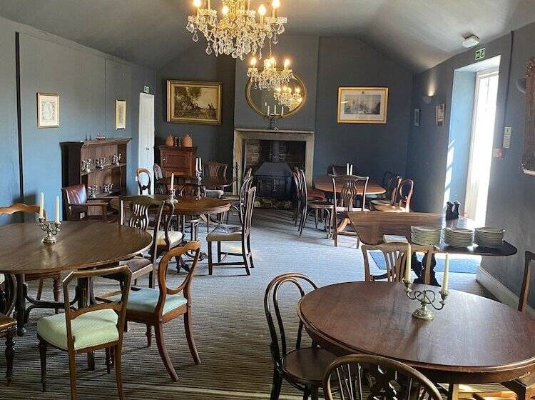 הוסטל The New Inn