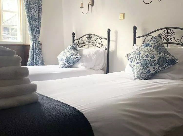 ユースホステル The New Inn