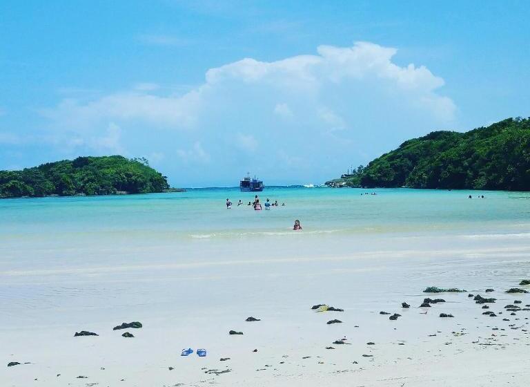 هتل Penthouse Luxury Suite With A 360 Ocean View, Balcony With Hot Tub