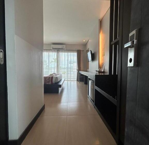 โรงแรม ดิ โอวาเล่ย์ [the O Valley Boutique Hotel]