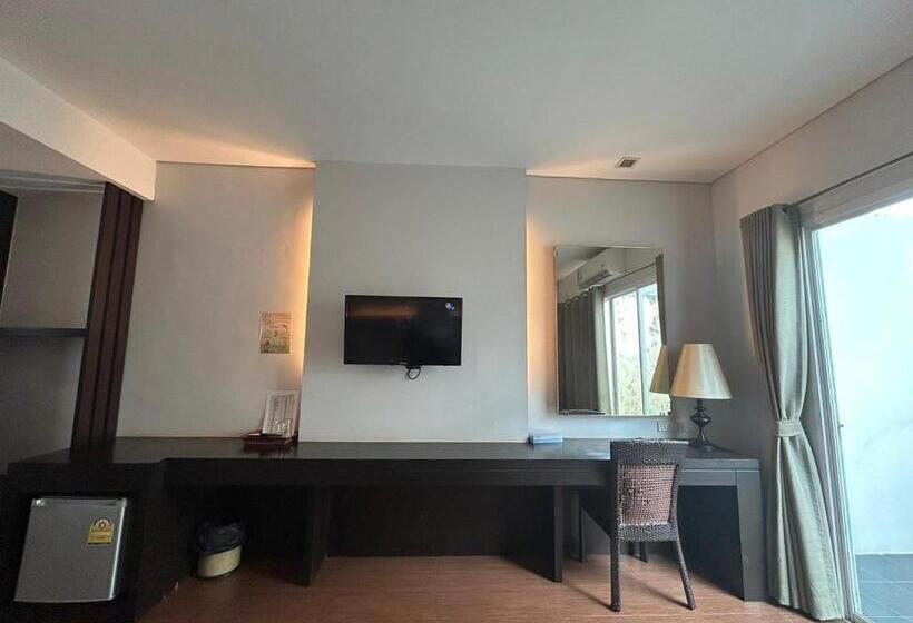 โรงแรม ดิ โอวาเล่ย์ [the O Valley Boutique Hotel]