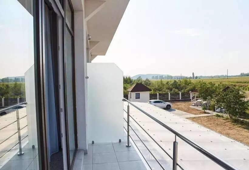 Retkeilymaja вілла край неба