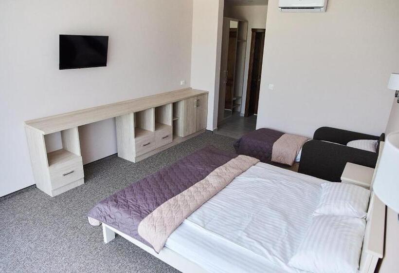 הוסטל вілла край неба