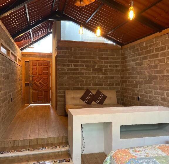 Hostel Cabaña En El Bosque