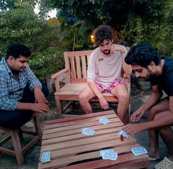 旅馆 Housetale  A Traveller S Home