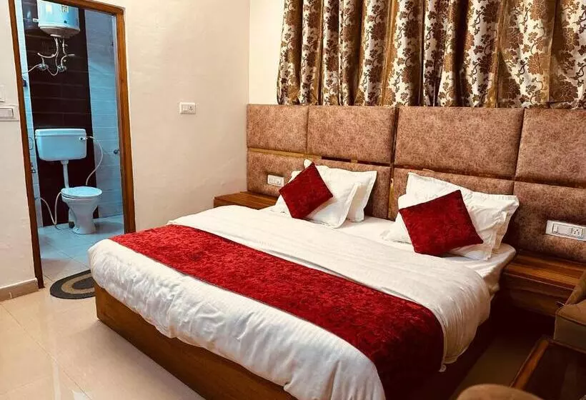 Hotelli Aston Hills , Shimla