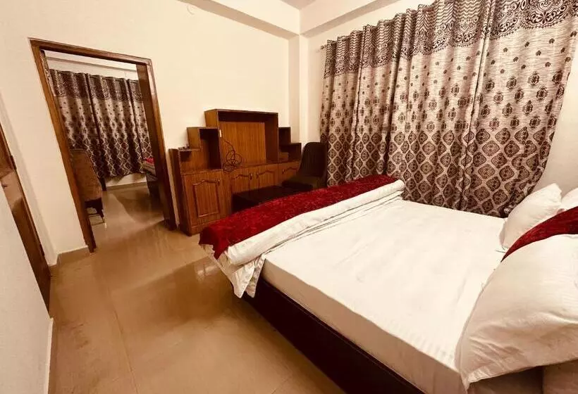 Hotelli Aston Hills , Shimla
