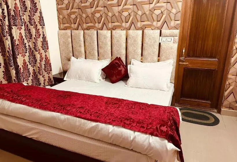 Hotelli Aston Hills , Shimla