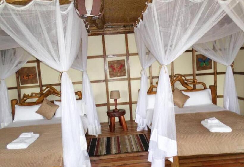 هتل Buhoma Community Haven Lodge