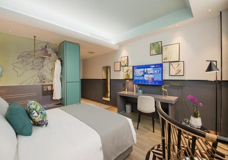 Lanou Hotel Taikoo Li Night Market Kuqa City