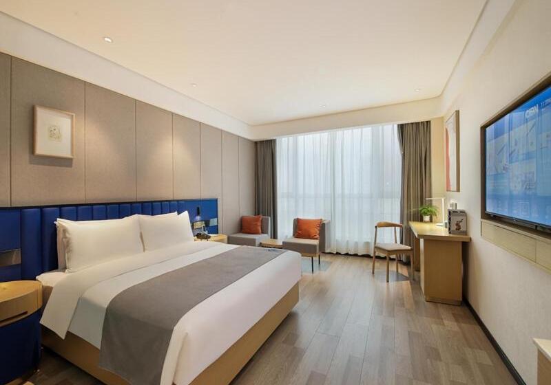 Lanou Hotel Taikoo Li Night Market Kuqa City