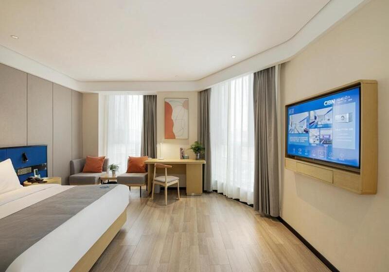 Lanou Hotel Taikoo Li Night Market Kuqa City