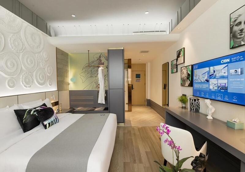 Lanou Hotel Taikoo Li Night Market Kuqa City