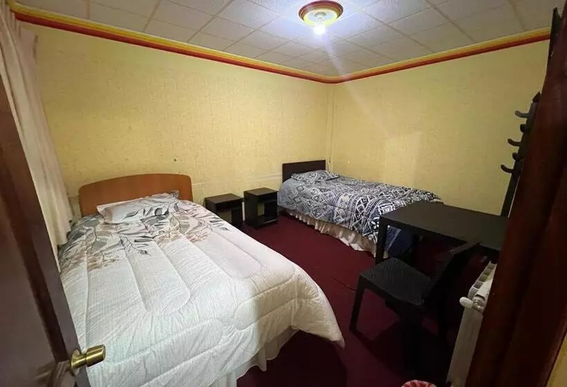 پانسیون Hostal Salarcito