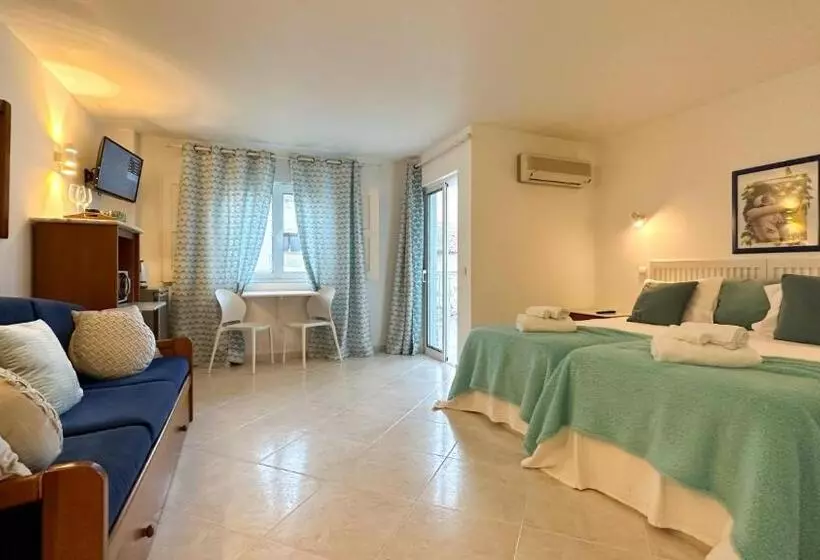 Majatalo Sofeelings, Quarto Mar Piso 2, Baixa De Albufeira