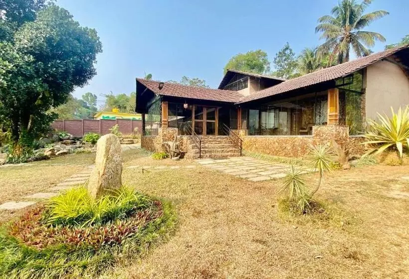 ペンション Willostays Villa Tranquil De Susanj