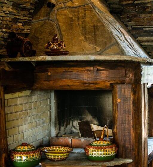 منتجع етно комплекс поп грую бански