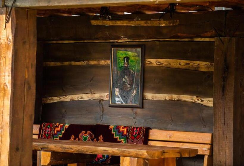 منتجع етно комплекс поп грую бански