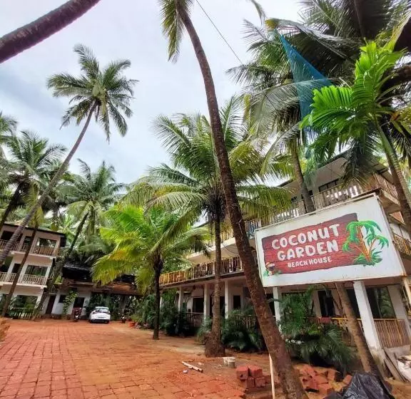 Hotelli Coconut Garden Beach House
