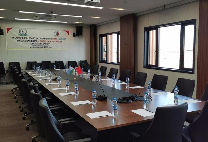 هتل Escale International