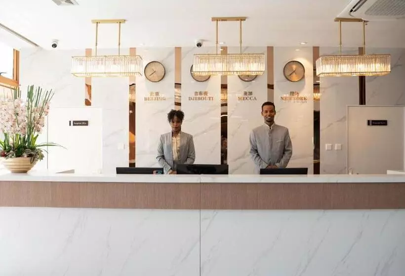 هتل Escale International