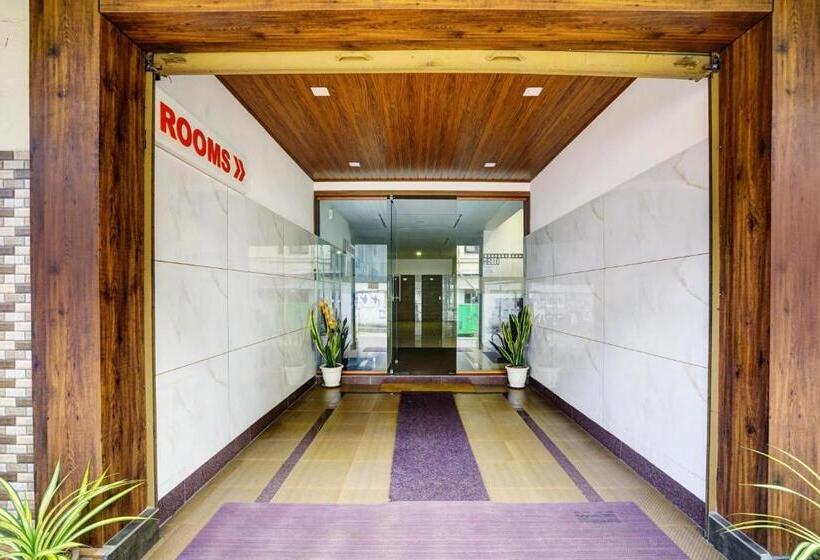 ホテル Flagship Darsana Central