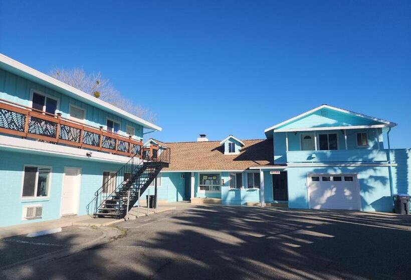 ホテル Lake Front Resort