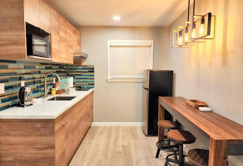 ホテル Lake Front Resort