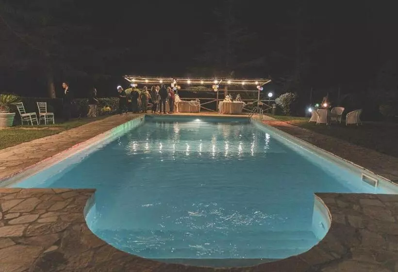 ホテル Lavanda Ad Antico Casale  700