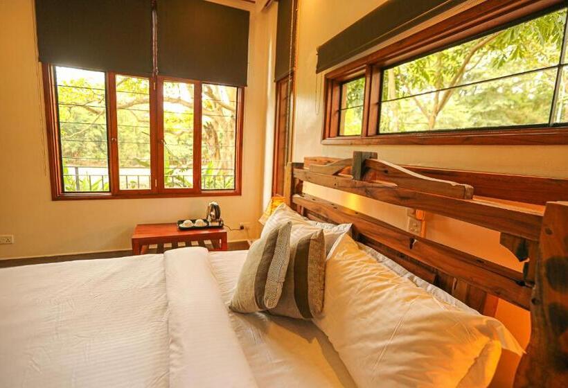 בית מלון כפרי Mbugwe Lodge